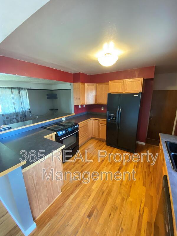 Foto del edificio - 301 Olive Ln