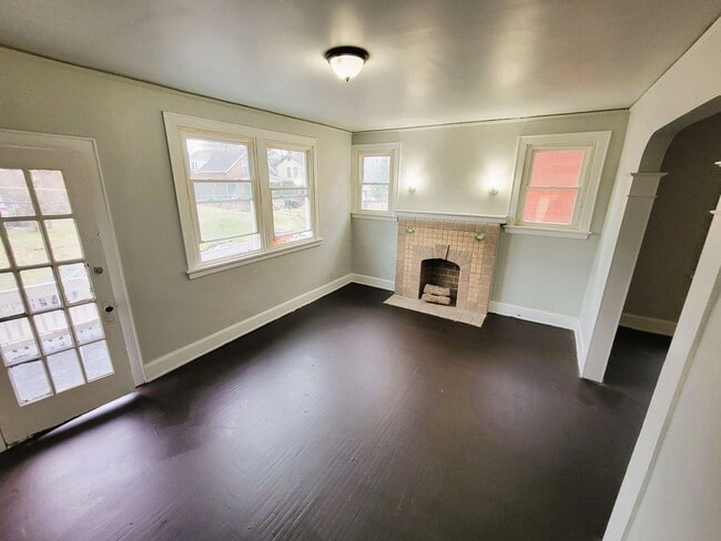 Photo - 1057 Schiff Ave Apartment