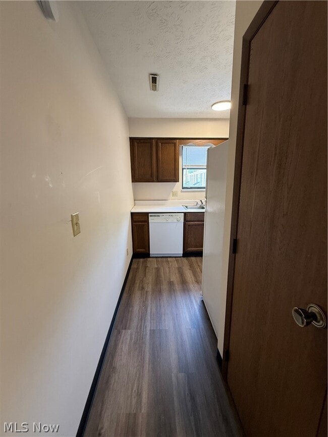 Building Photo - 1060 Brandywine Blvd