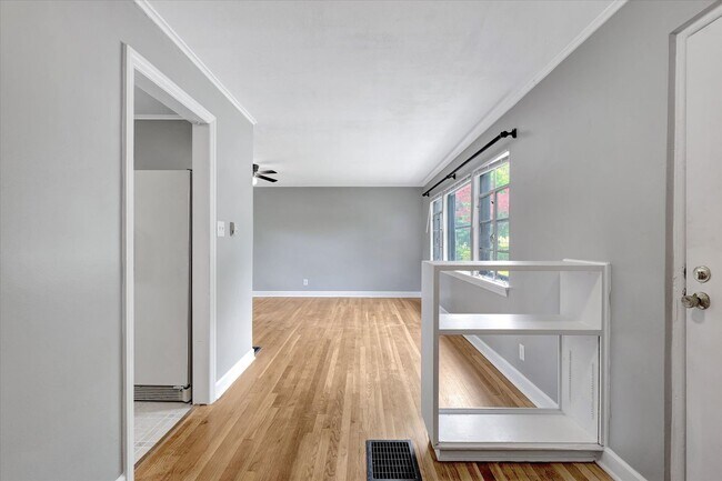 Building Photo - Sublease Available February 1st, 2026- Cha...
