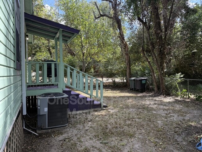 Foto del edificio - 539 W Georgia St