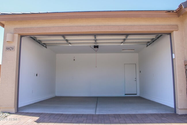 Building Photo - 9829 W Monterey Way