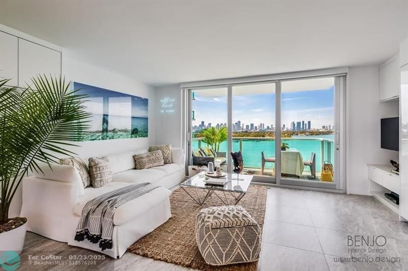 Foto principal - 1000 West Ave