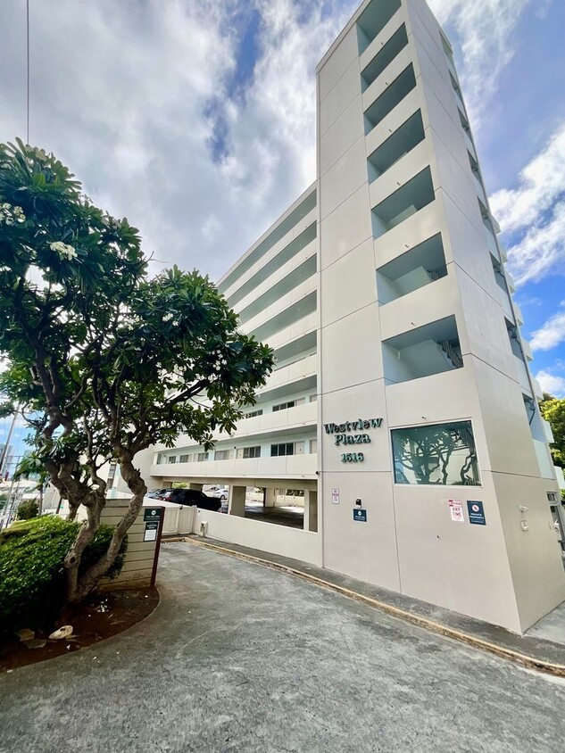 Photo - 1516 Ward Avenue Apt 701