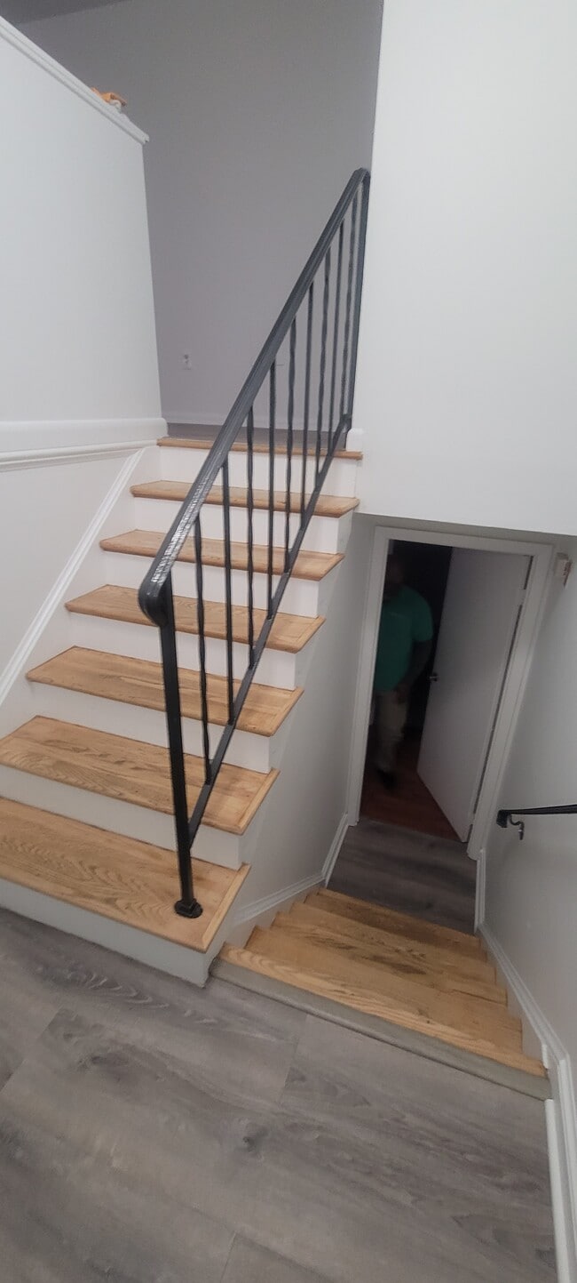 Entrada principal (vestíbulo dividido) - 7006 Coolridge Dr