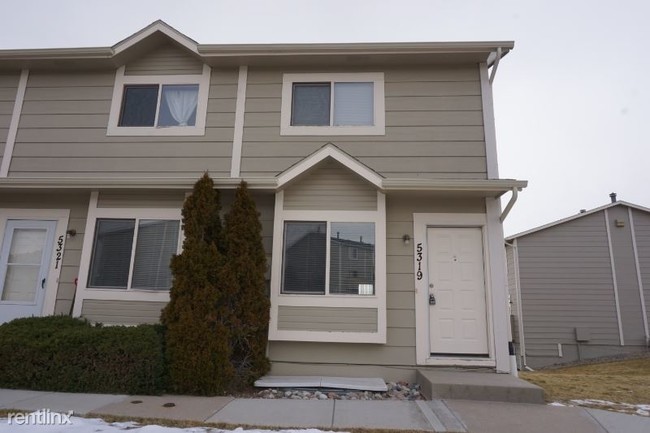 Building Photo - 3 br, 2 bath Townhome - 5319 Solar Ridge Dr