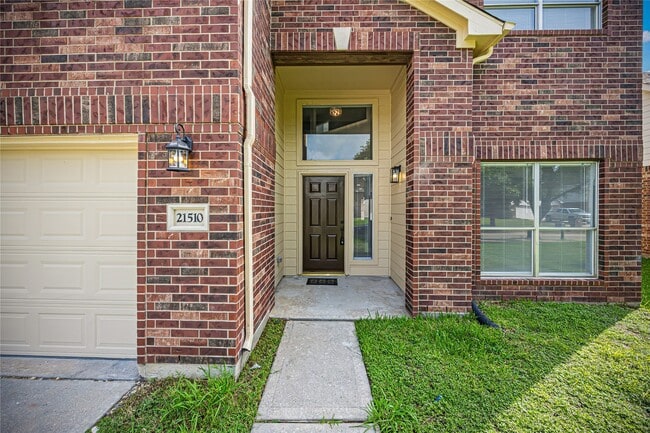 Foto del edificio - 21510 Broadstone Dr