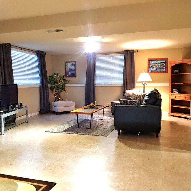 Foto del edificio - 12052 NE Jefferson Point Rd