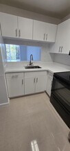Building Photo - 492 NW 165th St