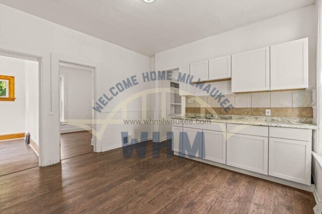 Building Photo - COMING SOON - Welcome Home to this Charmin...