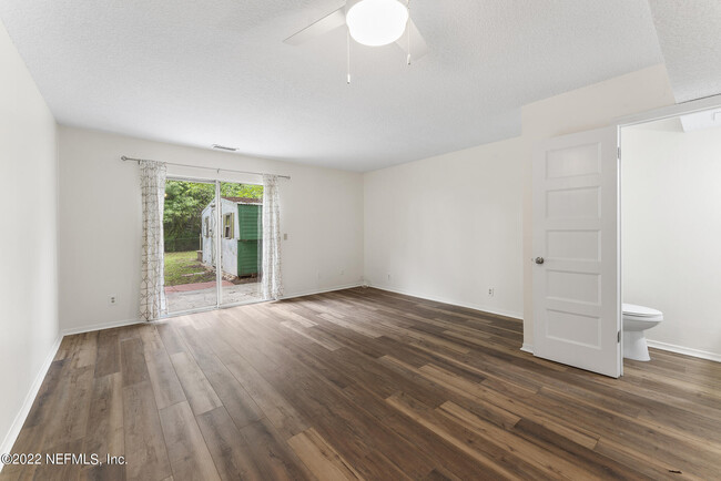 Building Photo - 2125 Florida Blvd