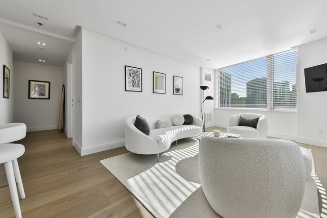 Foto del edificio - 1 Charles St S
