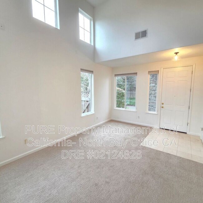 Foto del edificio - 262 Windsor Dr