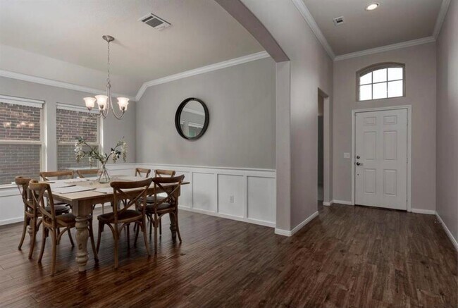 Building Photo - 15706 Summer Maple Trail