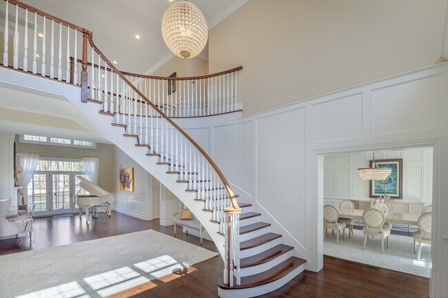 Foto del edificio - 158 Rippowam Road