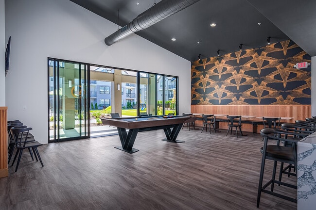 Building Photo - Willowstone