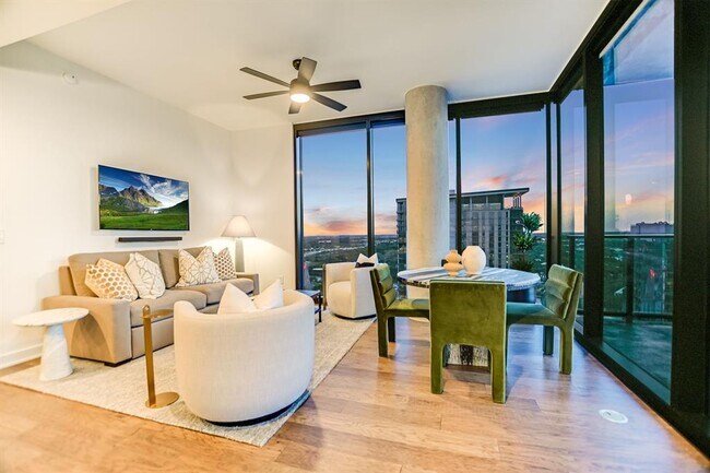 Foto del edificio - 84 East Ave