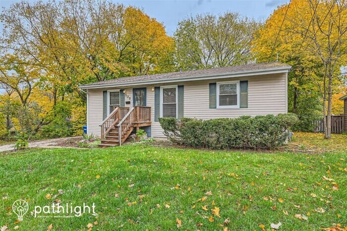 Primary Photo - 508 Monroe Ave, St. Charles, IL, 60174