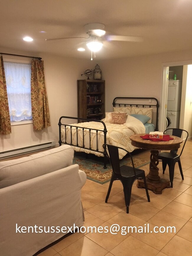 Foto del edificio - 206 Harrington Avenue