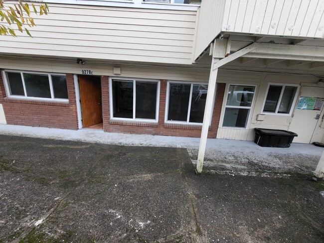 Building Photo - 9278 50th Ave S