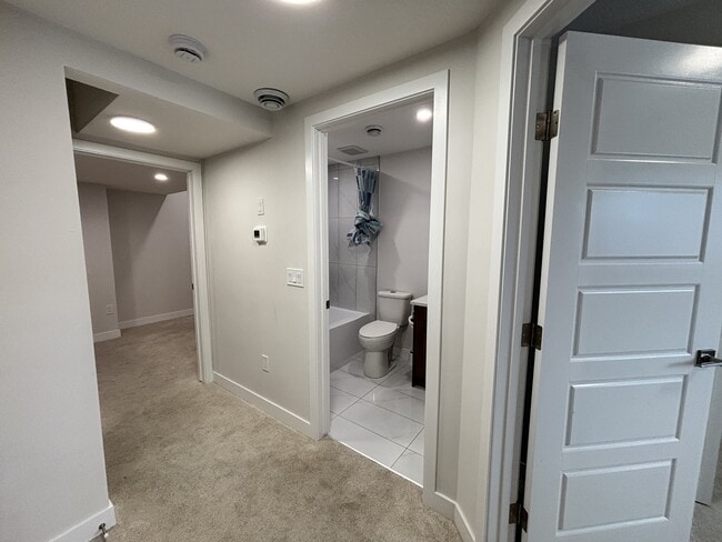 Building Photo - 380 Lawthorn Wy SE