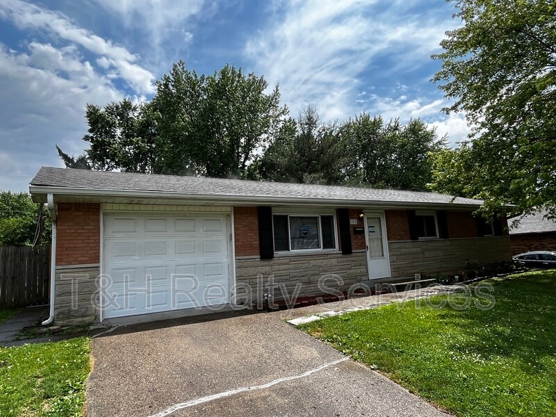 Primary Photo - 405 Gerry Dr