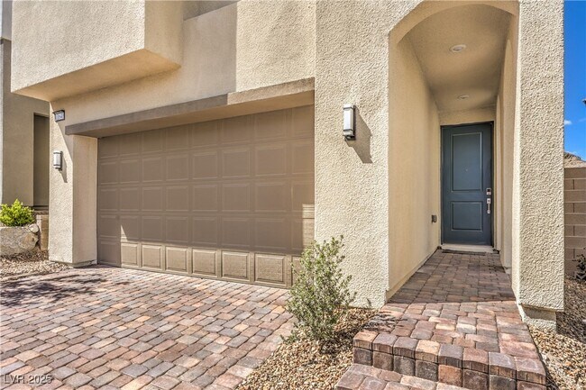Foto del edificio - 11640 Desert Hollow Avenue