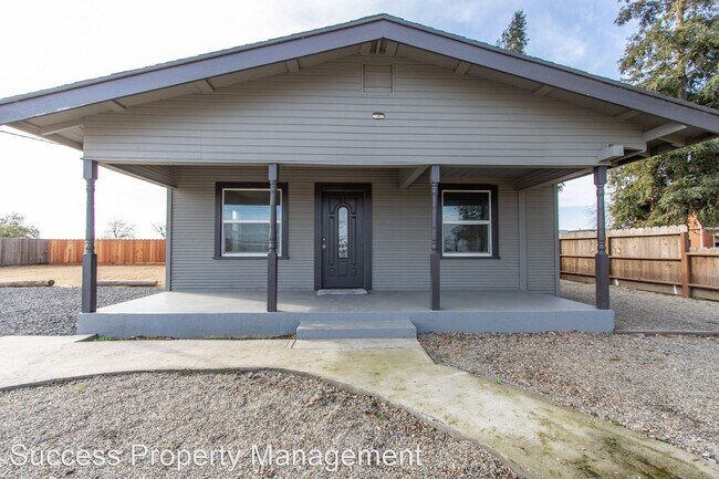 Foto del edificio - 3 br, 2 bath House - 1800 W Glenwood Ave