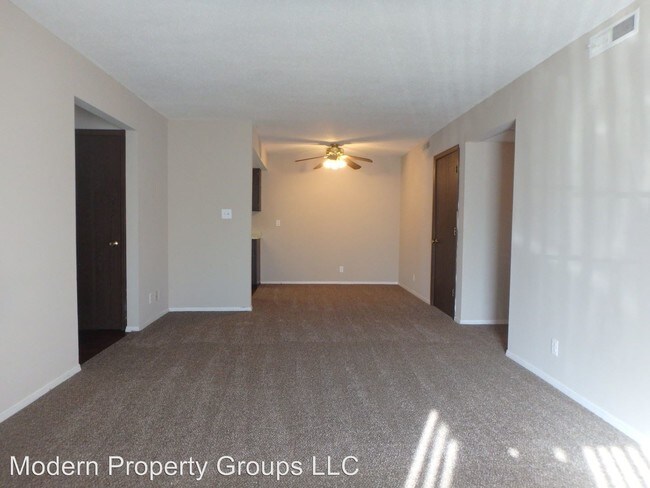Building Photo - 108 Sieville Ave