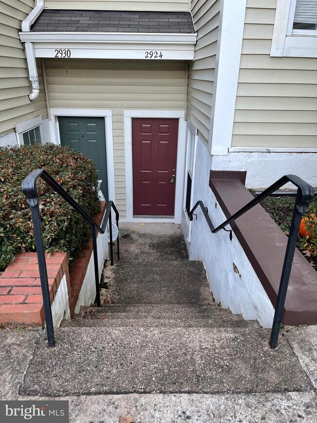 Building Photo - 2924 Yarling Ct