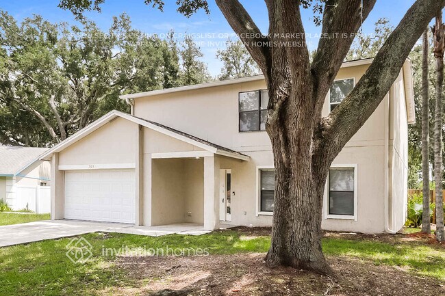 Foto del edificio - 709 Sandy Creek Dr