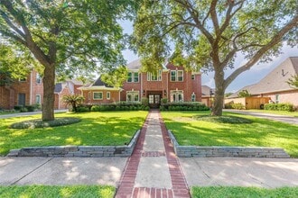 Building Photo - 3114 W Autumn Run Cir