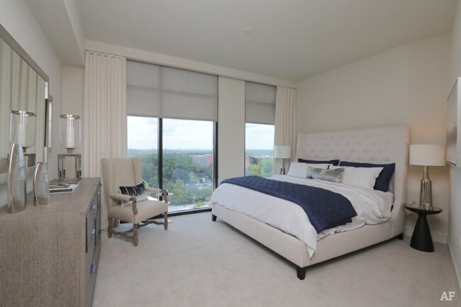 Foto del edificio - 2980 Peachtree Rd NE