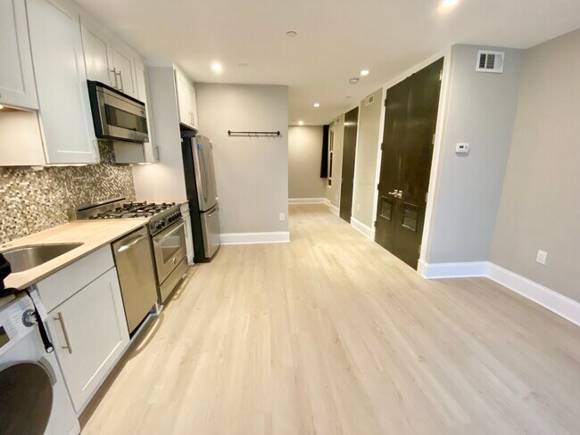 Foto del edificio - 2298 Champlain St NW