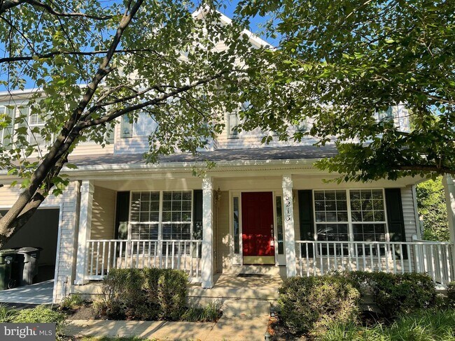 Building Photo - 8213 Tenbrook Dr