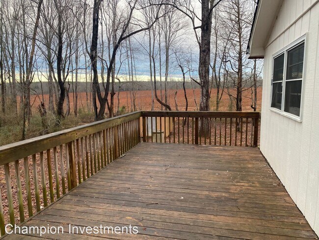 Foto del edificio - 1 br, 1 bath House - 6000 Leo Drive