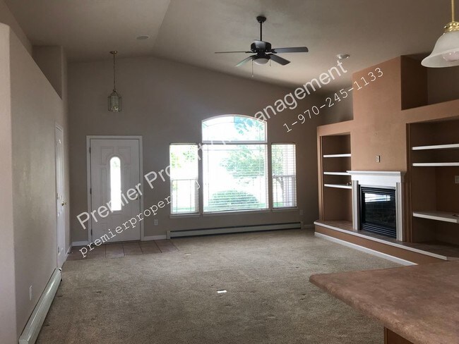 Building Photo - 2156 Glenstone Ct