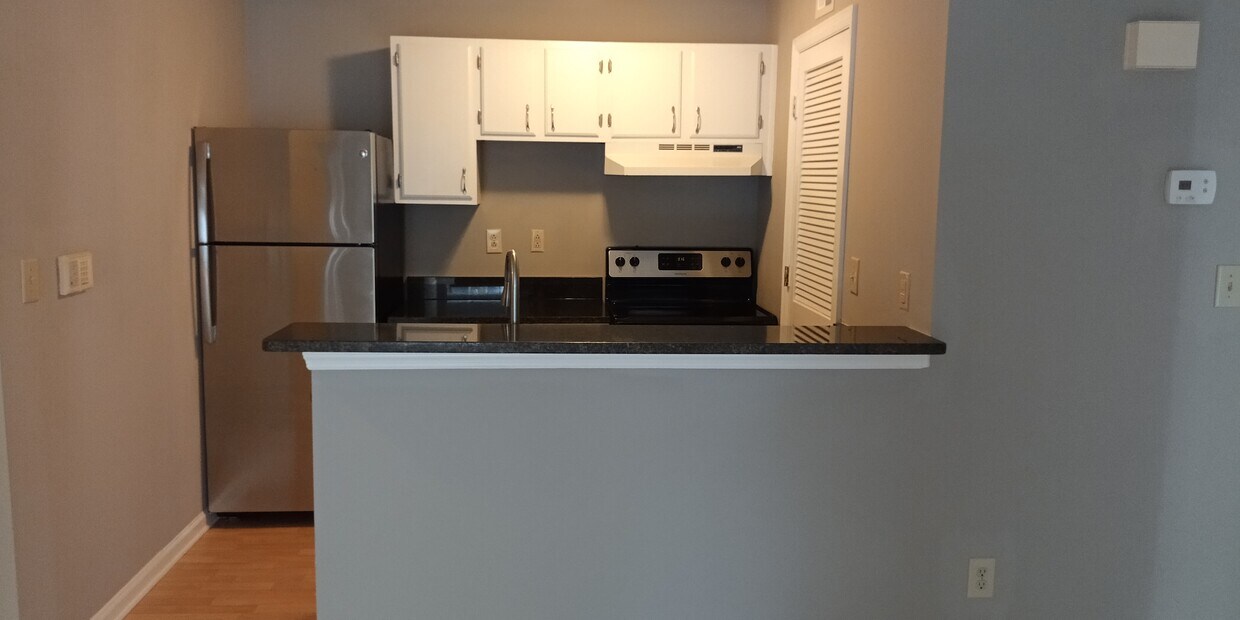 407 Granville Ct Unit 407, Atlanta, GA 30328 Condo for Rent in
