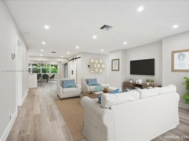 Foto del edificio - 2932 NW 8th Ave