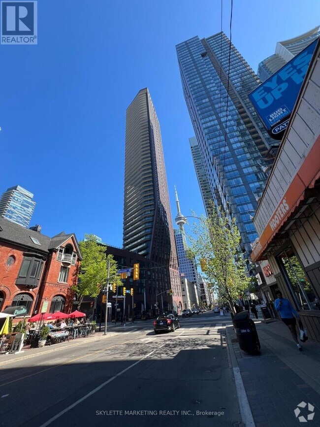 Building Photo - 99-2399 John St