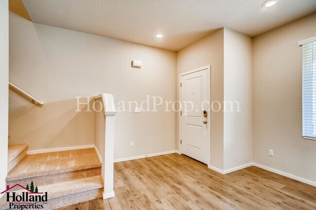 Foto del edificio - Fantastic North Bethany Townhouse!