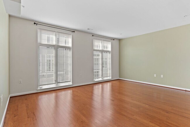 Foto del edificio - 3030 Meridian Cmns