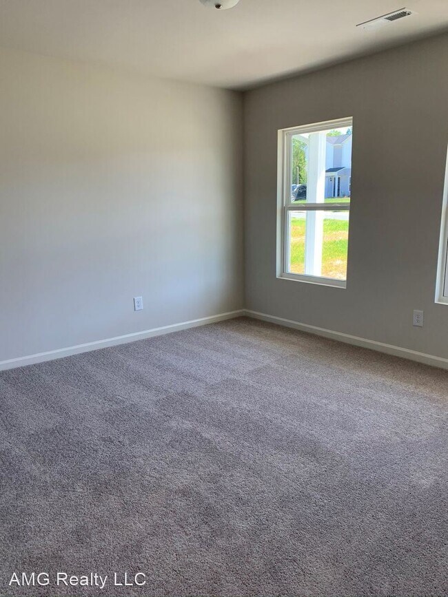 Building Photo - 4 br, 2.5 bath House - 1846 Northside Drive