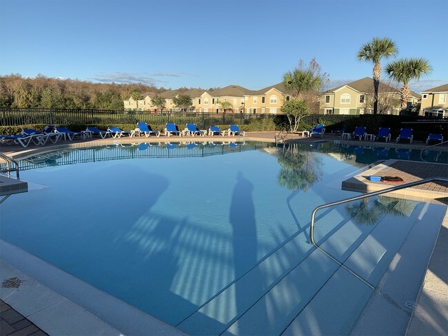 Foto del edificio - 6500 S Goldenrod Rd