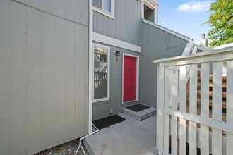 Building Photo - 6545 E Arizona Ave