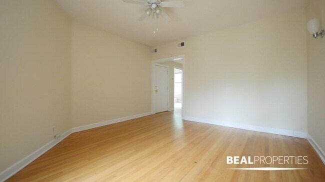 Foto del edificio - 1 bedroom in CHICAGO IL 60657