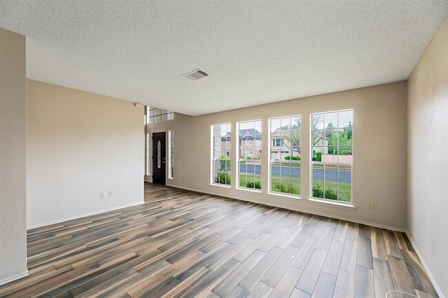 Foto del edificio - 13202 Amasia Dr