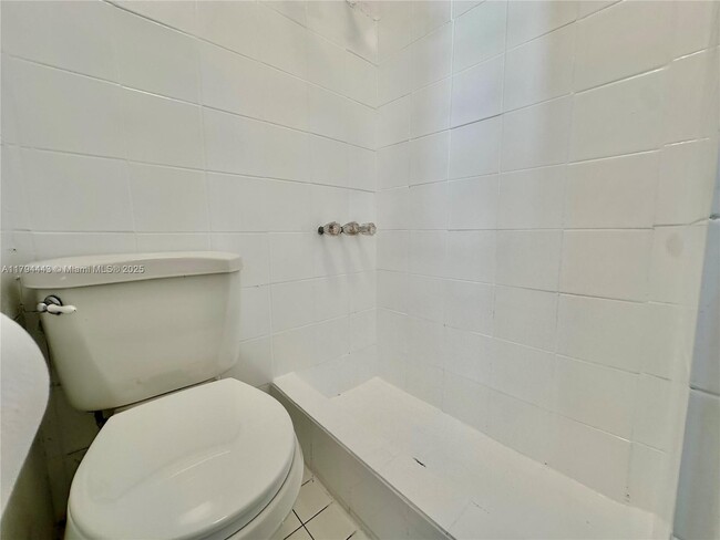 Foto del edificio - 1767 NW 5th St