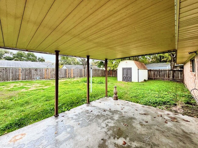 Building Photo - 3 br, 2 bath House - 5602 Hialeah Dr