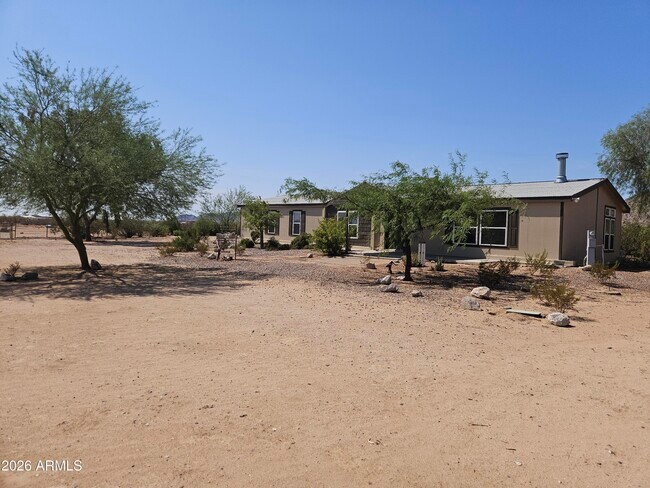Building Photo - 56073 W Palillo Dr